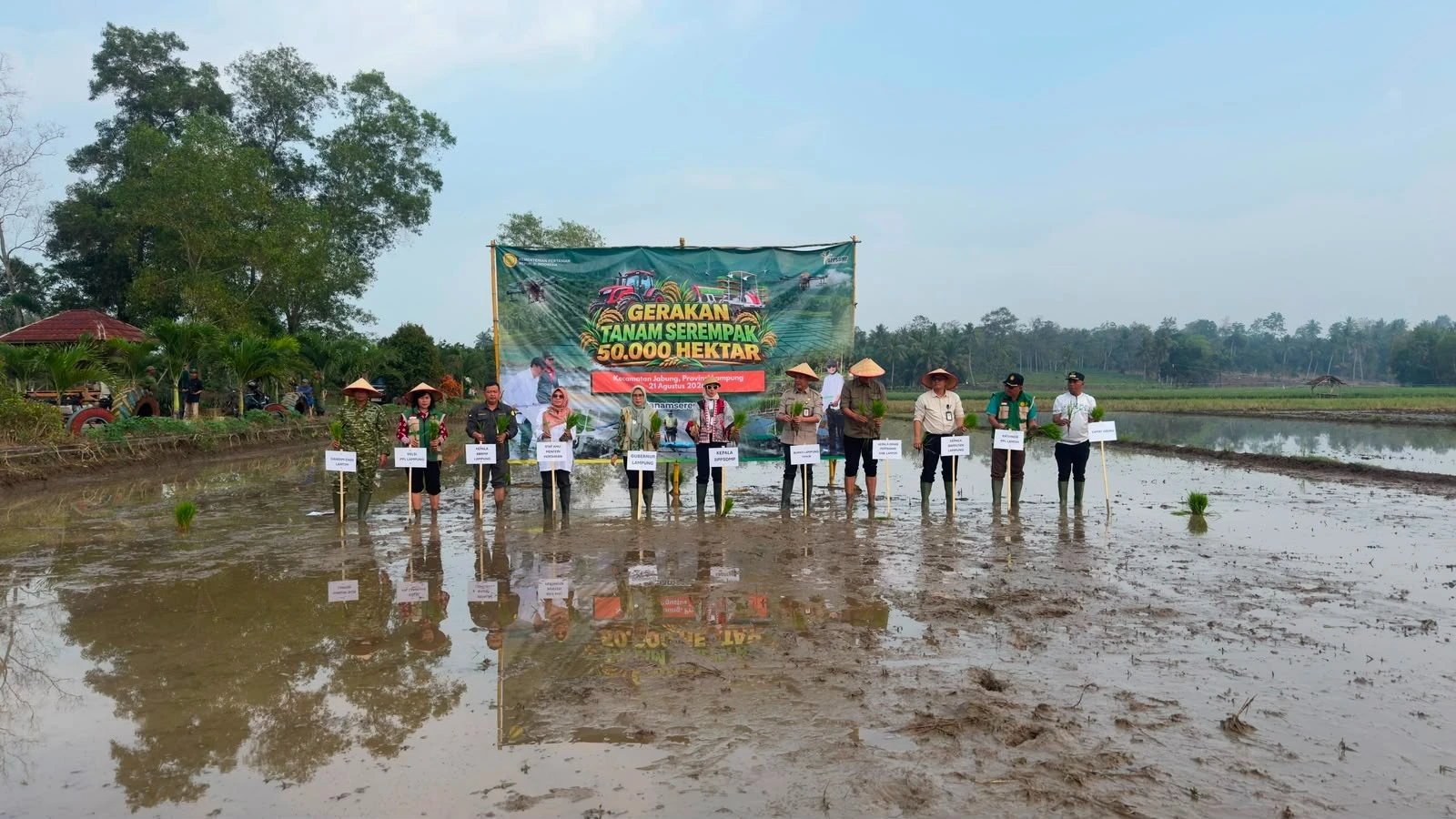 Gerakan Tanam Serempak Perkuat Produksi Pangan dari Lahan Oplah dan CSR