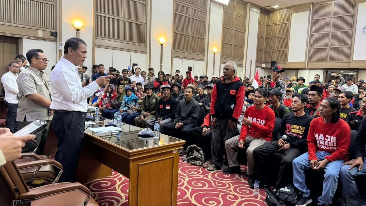 Mentan Temui 1.000 Petani Indramayu, Selesaikan Masalah Petani Sebelum Demo